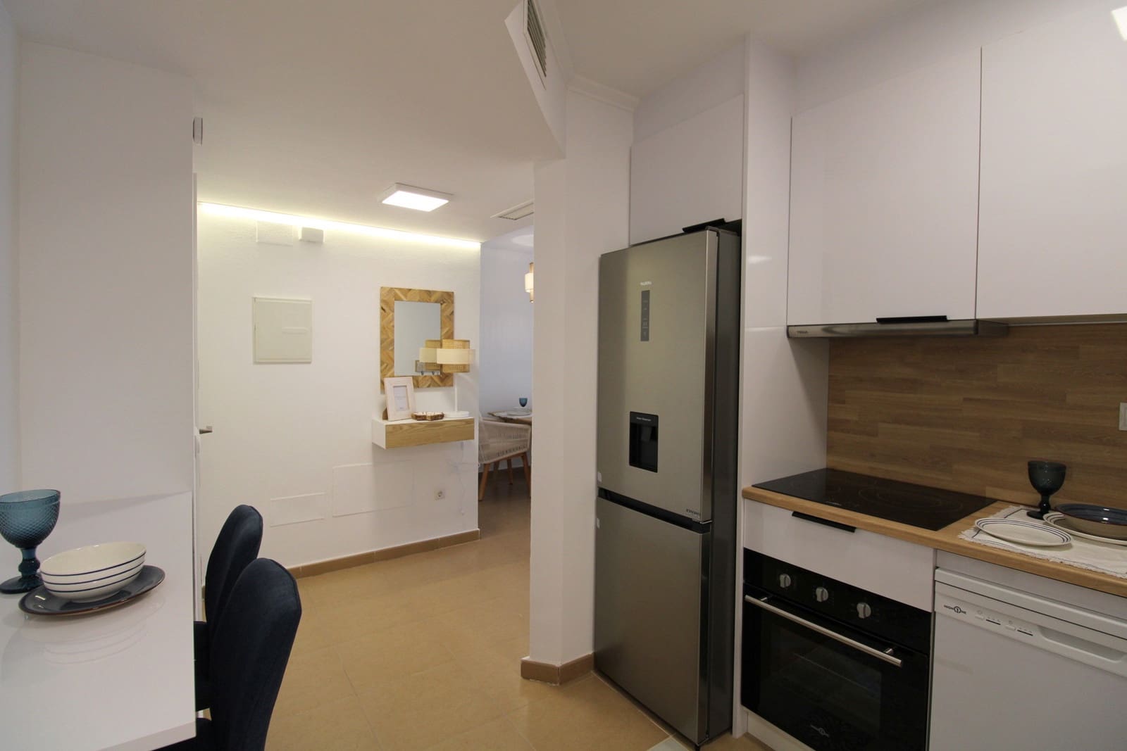 Apartamento de 2 habitaciones en Torrevieja en venta - 169.700 € (Ref: 9849121)