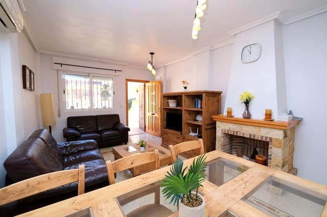 3 slaapkamer Huis te koop in Playa Flamenca, Orihuela met zwembad garage - € 189.995 (Ref: 9850922)