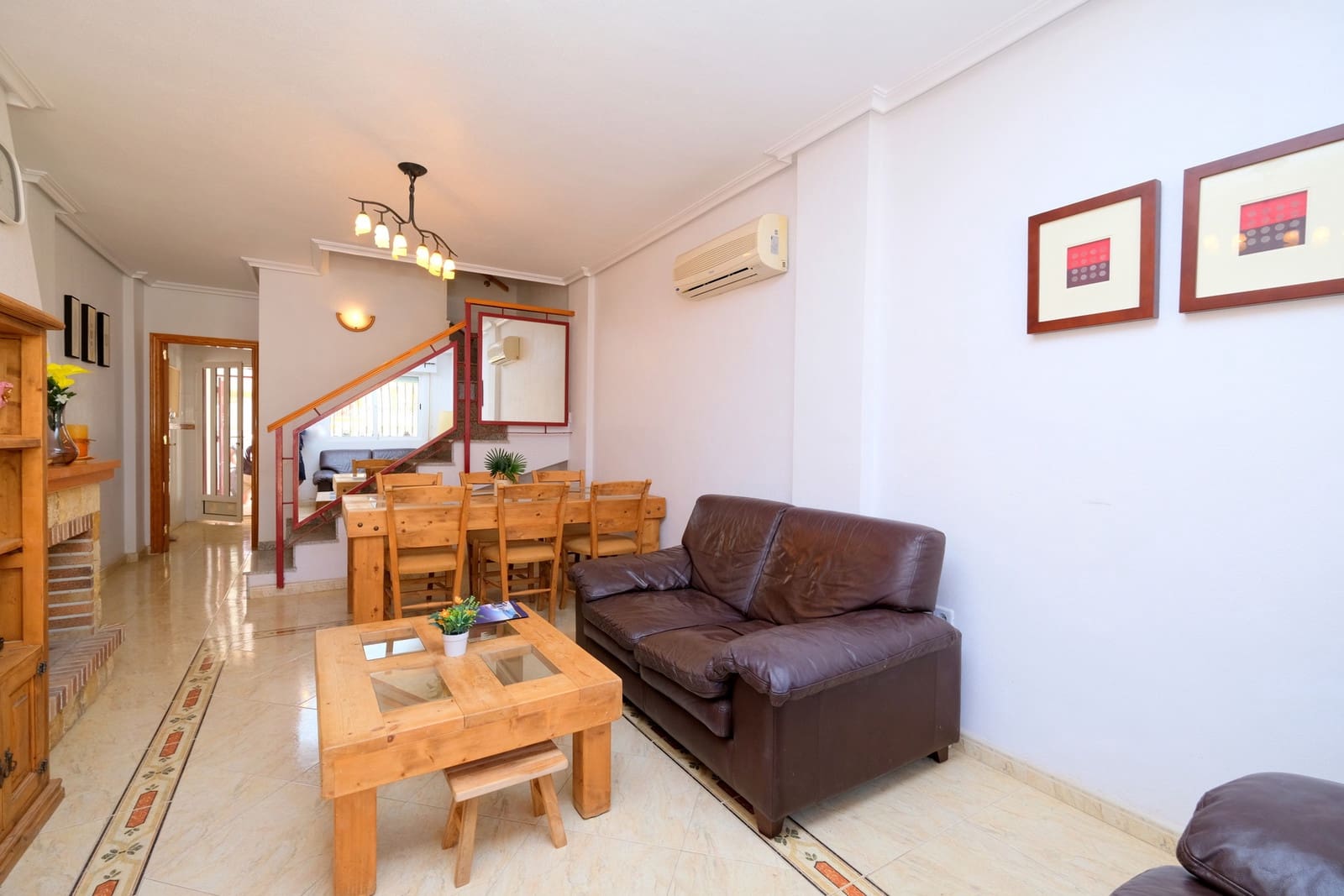 3 slaapkamer Huis te koop in Playa Flamenca met zwembad garage - € 189.995 (Ref: 9850922)
