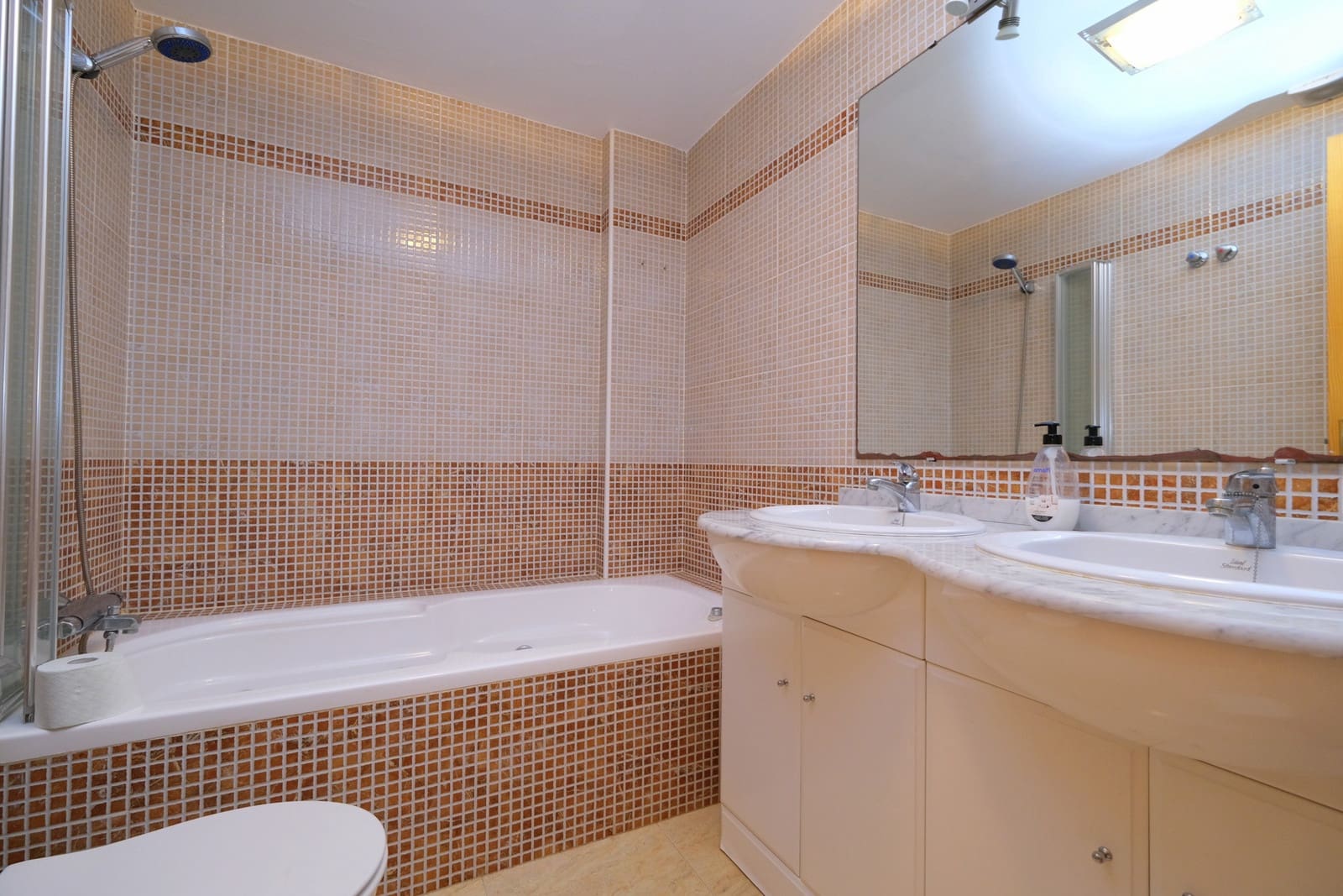 3 slaapkamer Huis te koop in Playa Flamenca met zwembad garage - € 189.995 (Ref: 9850922)