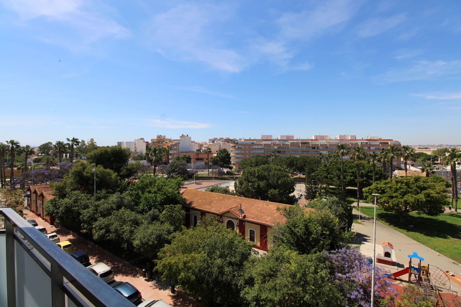 Apartamento de 2 habitaciones en Torrevieja en venta - 194.700 € (Ref: 9850923)