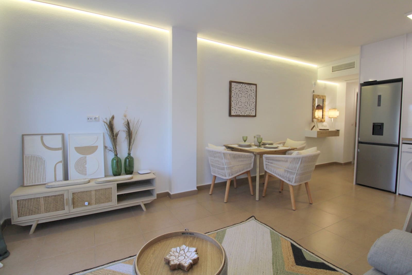 Apartamento de 2 habitaciones en Torrevieja en venta - 149.700 € (Ref: 9850927)