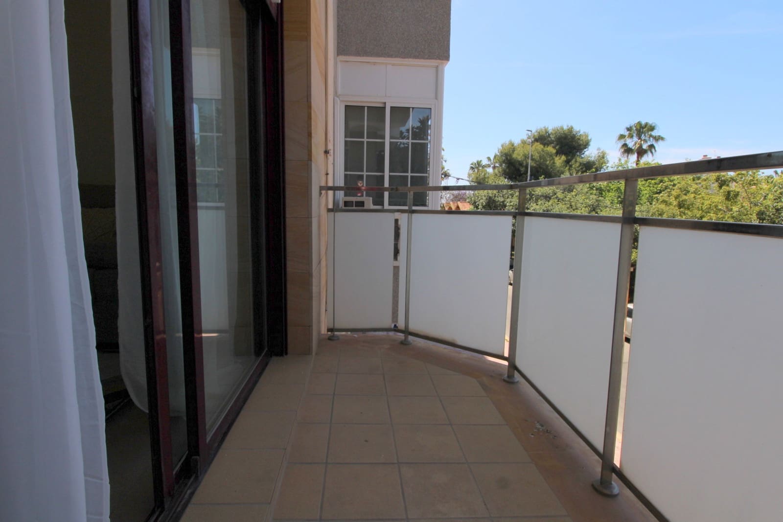 Apartamento de 2 habitaciones en Torrevieja en venta - 149.700 € (Ref: 9850927)