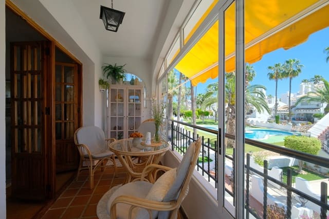 2 soveværelse Penthouse til salg i Villamartin, Orihuela med swimmingpool - € 229.000 (Ref: 9855060)