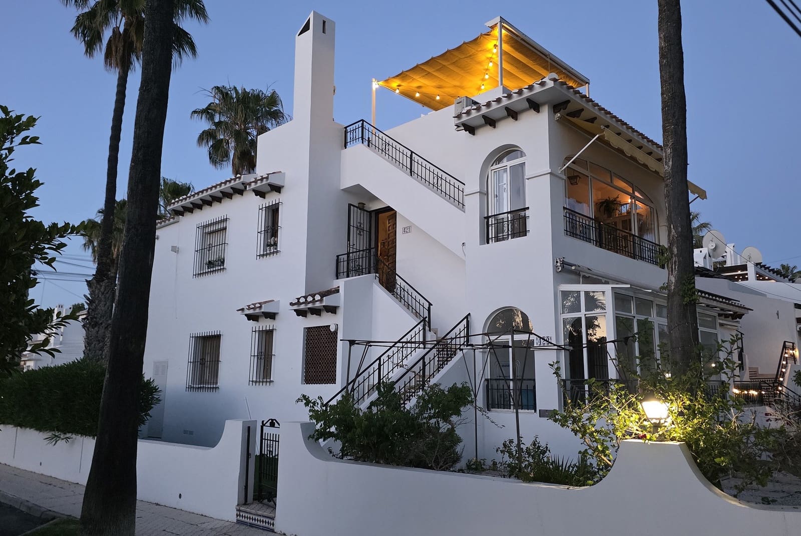 2 soveværelse Penthouse til salg i Villamartin med swimmingpool - € 229.000 (Ref: 9855060)