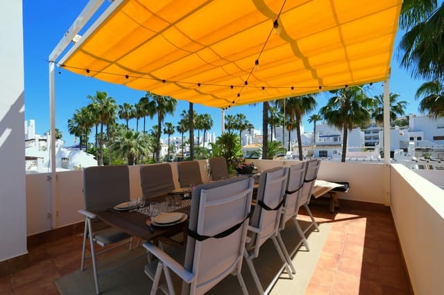2 soveværelse Penthouse til salg i Villamartin, Orihuela med swimmingpool - € 229.000 (Ref: 9855060)