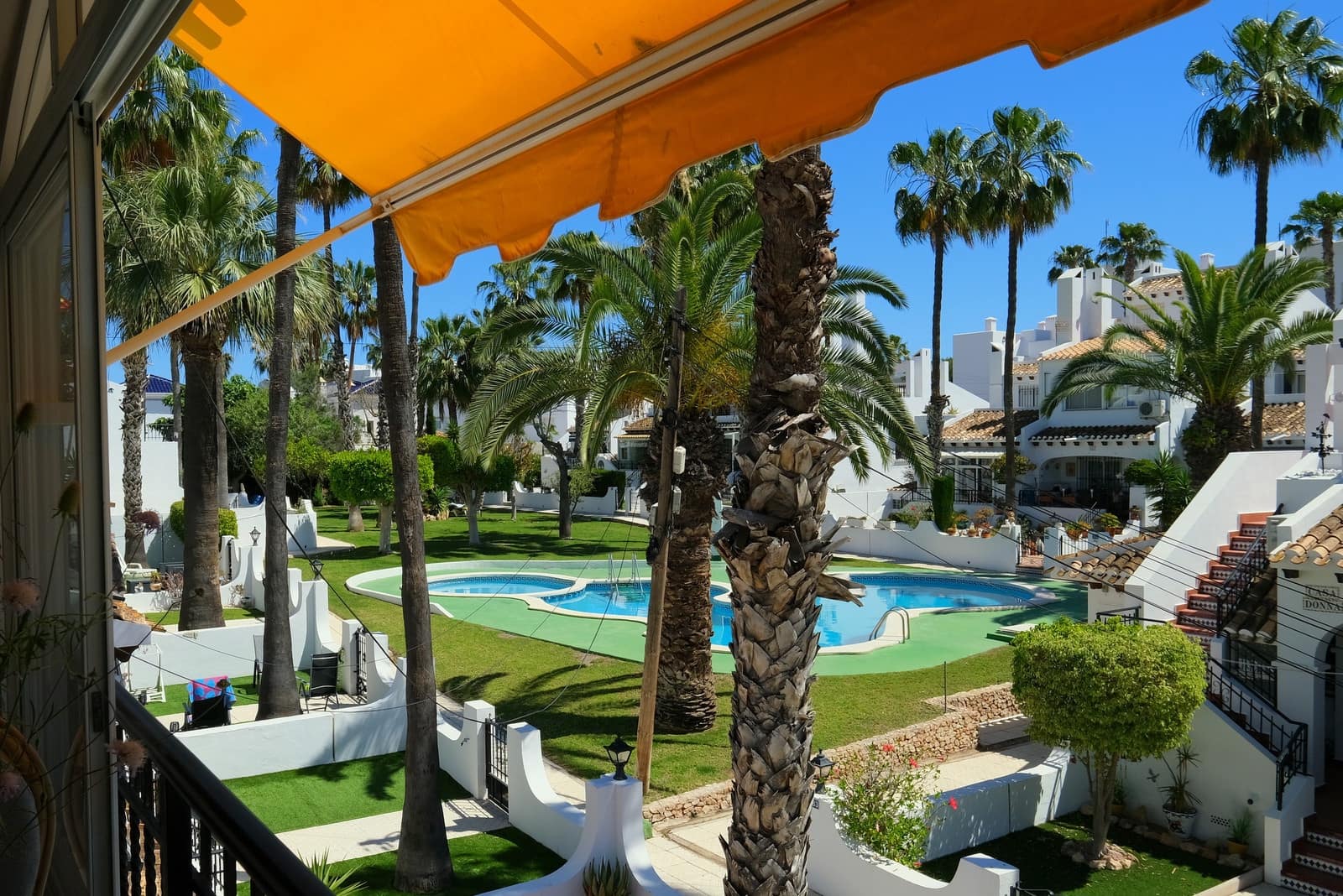 2 soveværelse Penthouse til salg i Villamartin med swimmingpool - € 229.000 (Ref: 9855060)