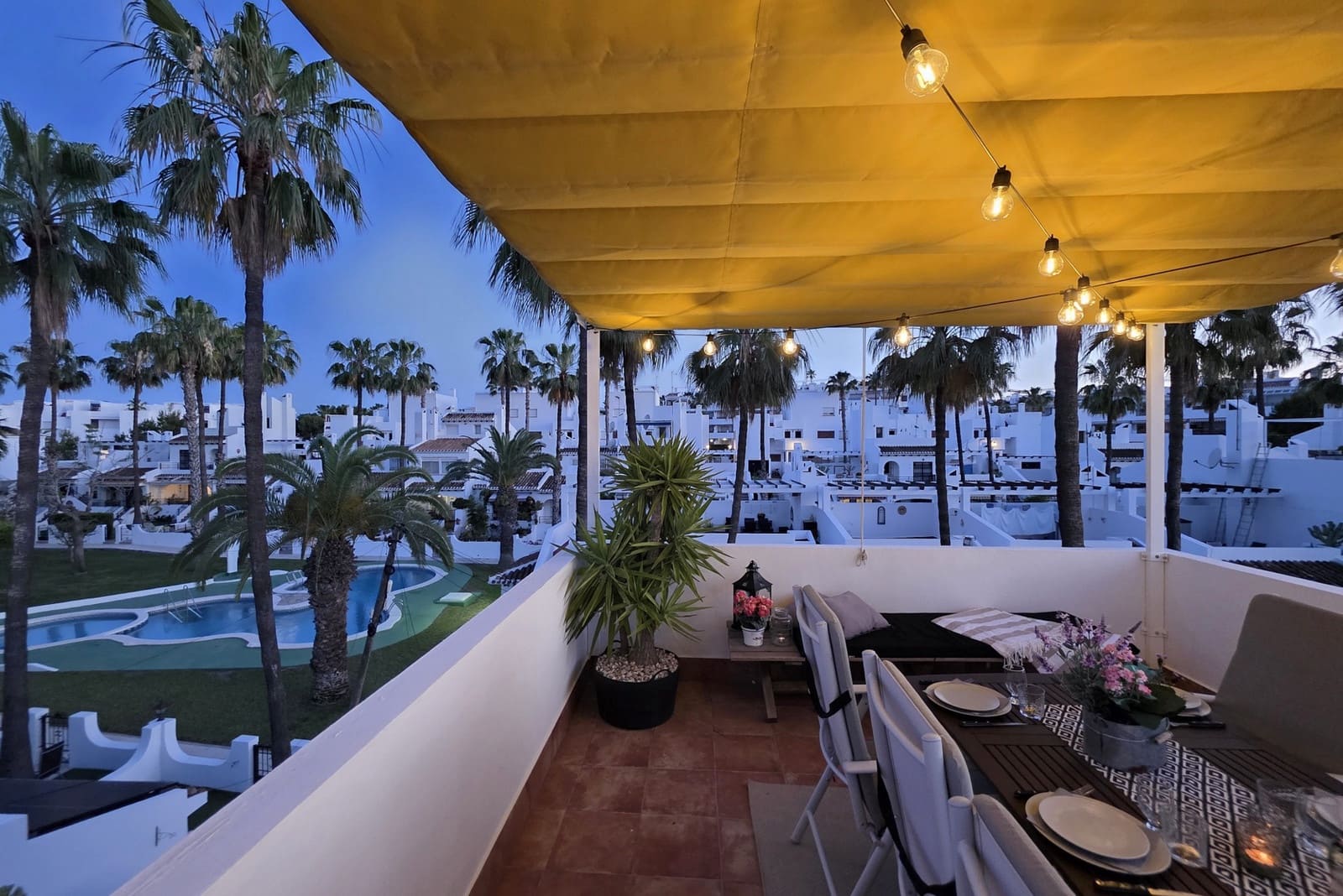2 soveværelse Penthouse til salg i Villamartin med swimmingpool - € 229.000 (Ref: 9855060)