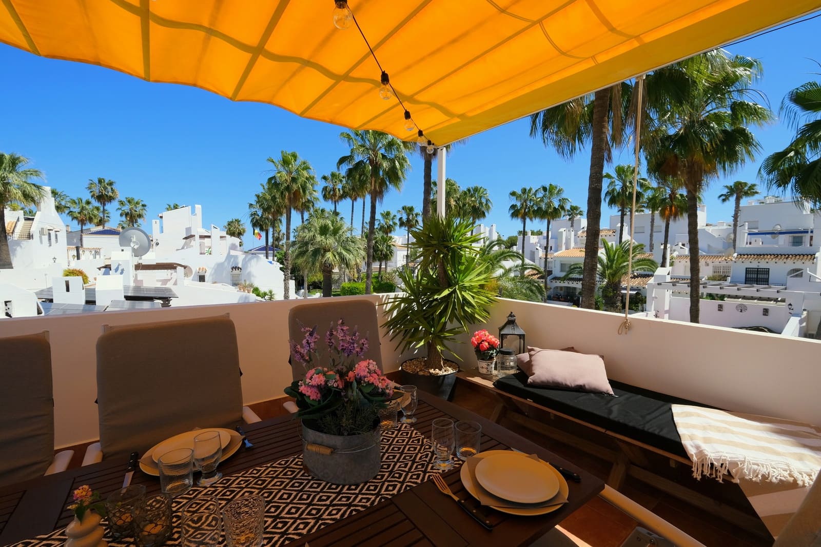 2 soveværelse Penthouse til salg i Villamartin med swimmingpool - € 229.000 (Ref: 9855060)