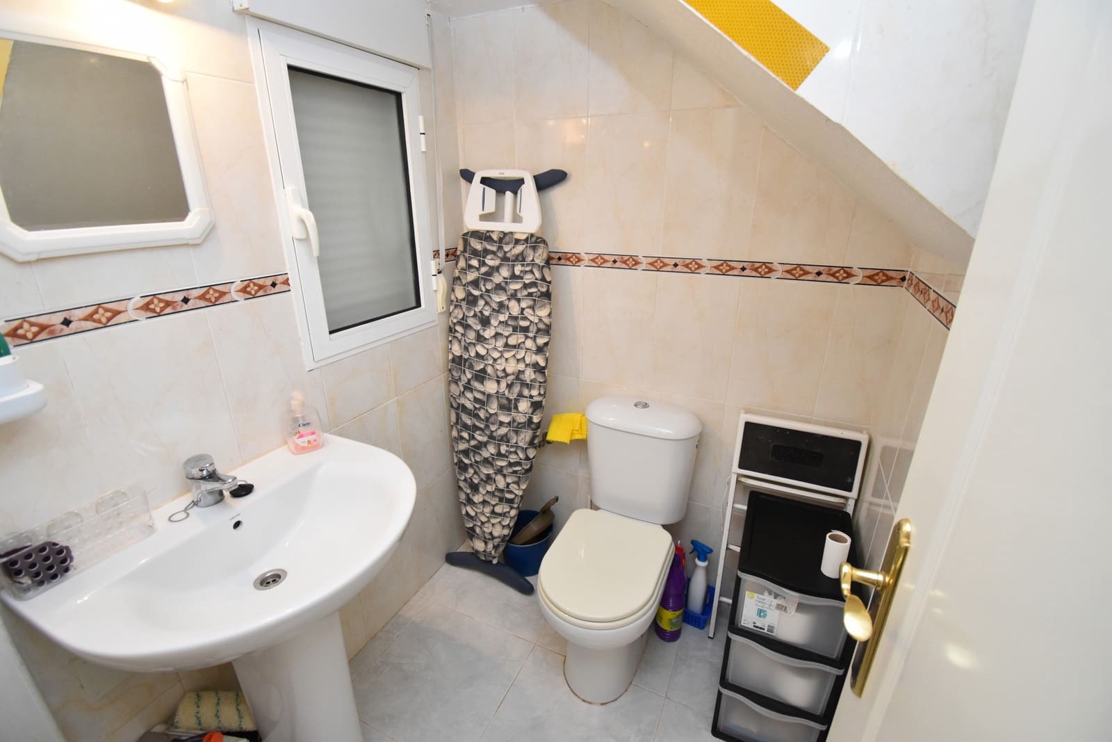 2 soveværelse Byhus til salg i Villamartin med swimmingpool - € 149.995 (Ref: 9855061)