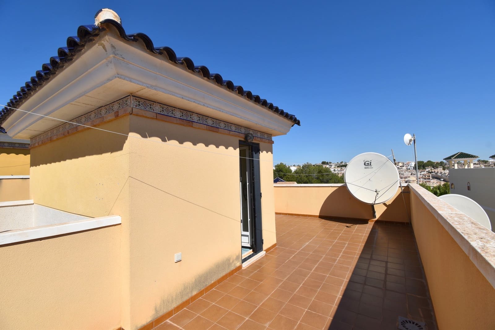2 soveværelse Byhus til salg i Villamartin med swimmingpool - € 149.995 (Ref: 9855061)