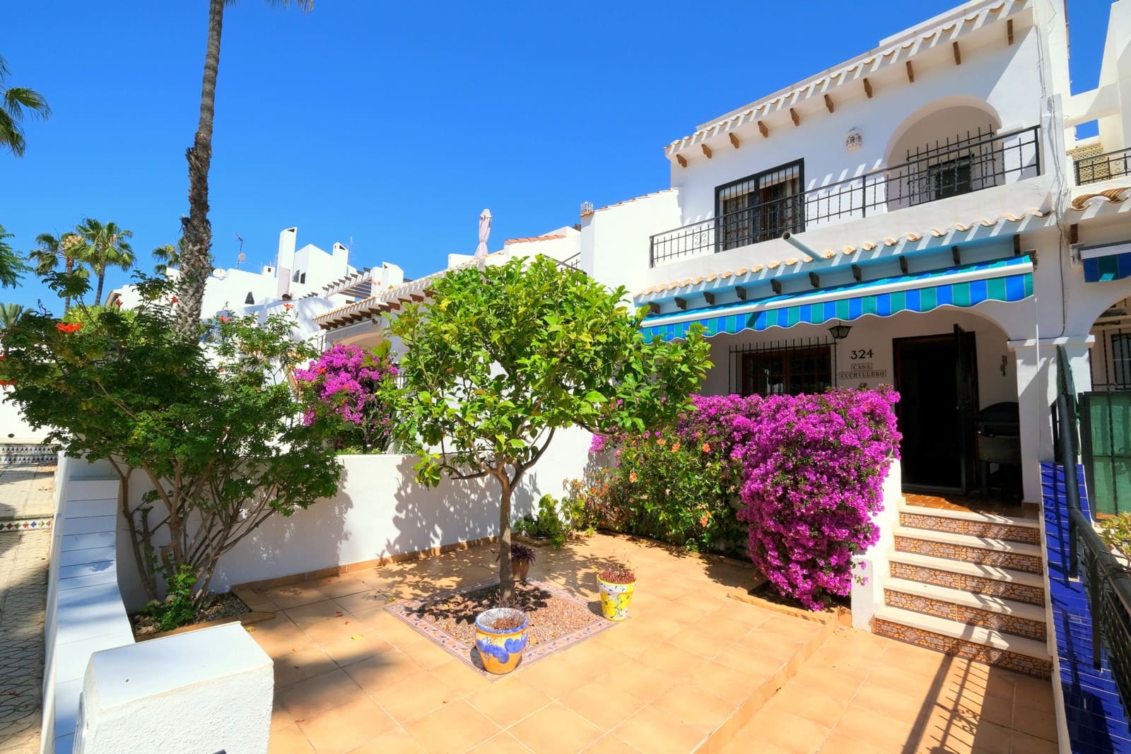 2 soveværelse Byhus til salg i Villamartin med swimmingpool - € 199.995 (Ref: 9859612)