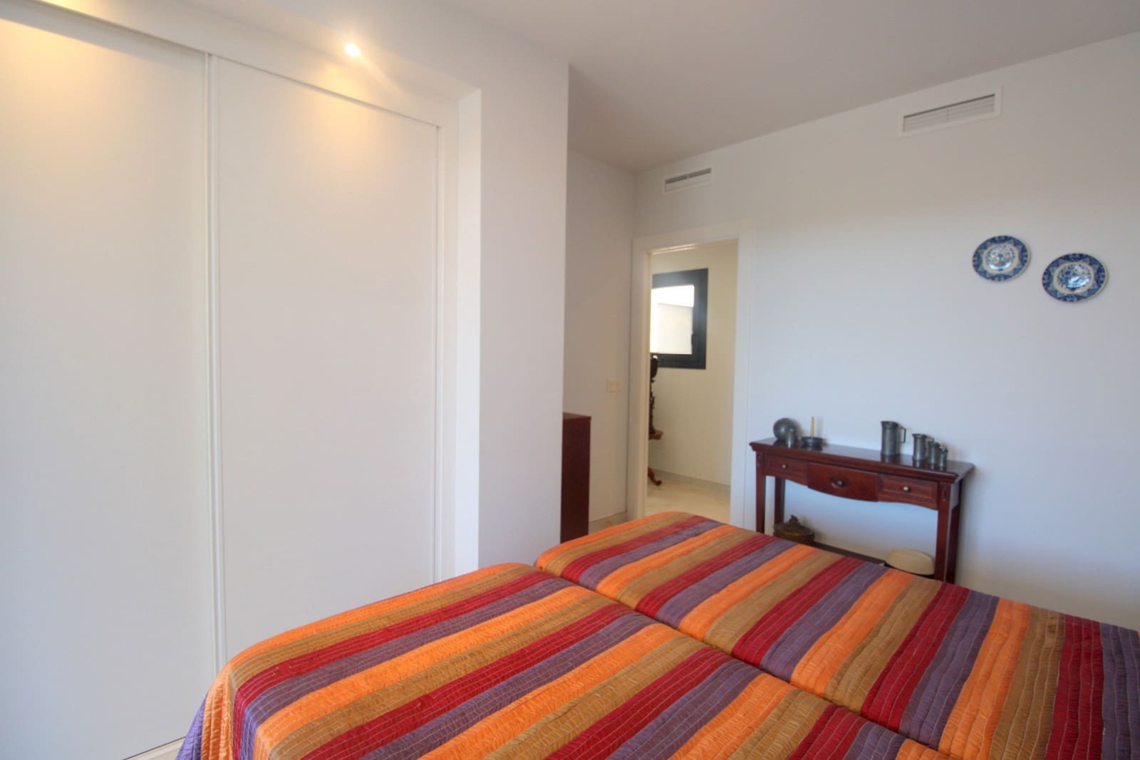 2 bedroom Apartment for sale in Villamartin with pool garage - € 259,000 (Ref: 9861613)