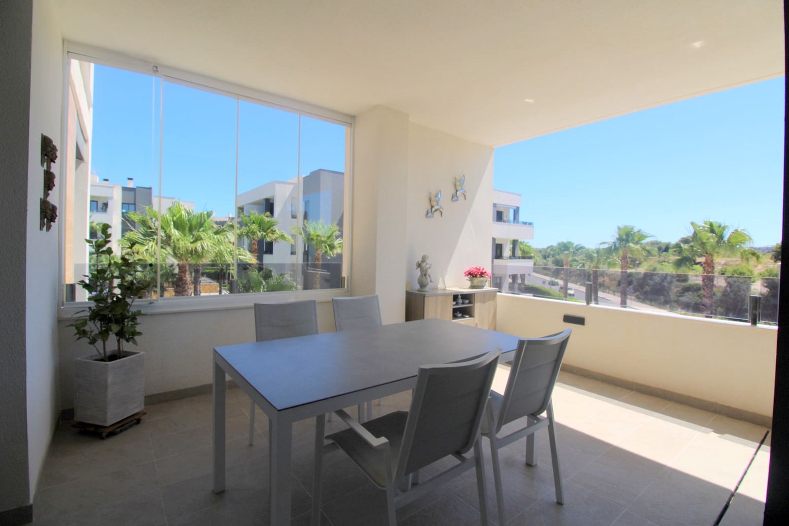 2 bedroom Apartment for sale in Villamartin with pool garage - € 259,000 (Ref: 9861613)