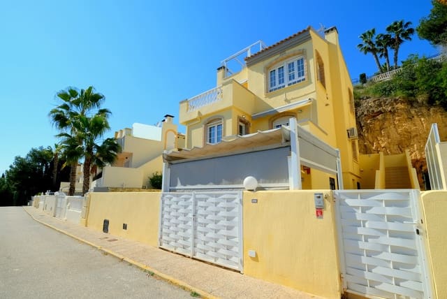 2 sypialnia Willa na sprzedaż w Las Ramblas Golf, Orihuela z basenem - 349 995 € (Ref: 9866681)