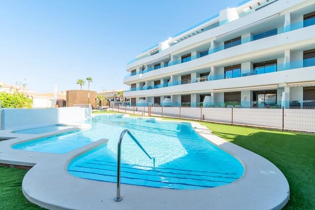 4 soveværelse Lejlighed til salg i Playa Flamenca, Orihuela med swimmingpool garage - € 499.000 (Ref: 9868290)