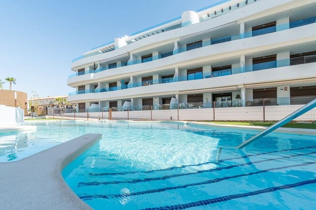 2 soveværelse Lejlighed til salg i Playa Flamenca, Orihuela med swimmingpool garage - € 325.000 (Ref: 9868292)