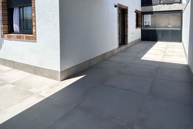 3 chambre Maison de Ville à vendre à Pilar de la Horadada ciudad, Pilar de la Horadada avec garage - 299 900 € (Ref: 9875759)