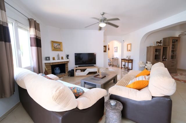 4 soveværelse Villa til salg i Cabo Roig, Orihuela med swimmingpool garage - € 795.000 (Ref: 9878103)
