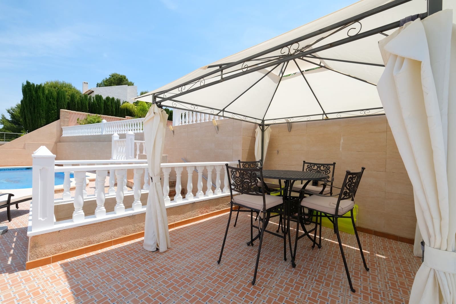 4 soveværelse Villa til salg i Cabo Roig med swimmingpool garage - € 795.000 (Ref: 9878103)