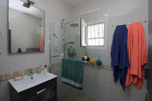 2 camera da letto Bungalow in vendita in Villamartin, Orihuela con garage - 209.995 € (Rif: 9884192)
