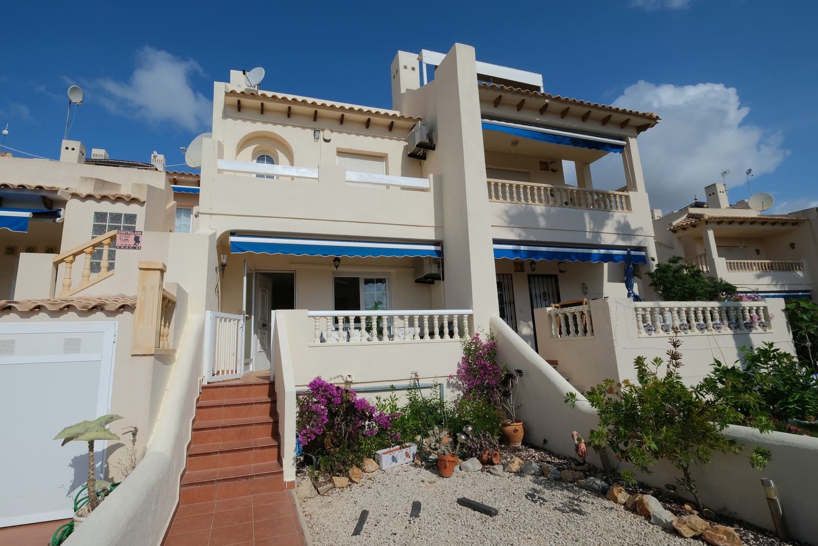 2 quarto Casa em Banda para venda em Las Ramblas Golf com piscina garagem - 229 000 € (Ref: 9896259)
