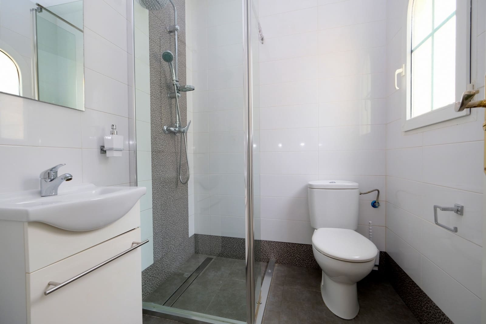 2 quarto Casa em Banda para venda em Las Ramblas Golf com piscina garagem - 229 000 € (Ref: 9896259)