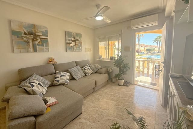 Casa de 3 habitaciones en Cabo Roig, Orihuela en venta con piscina garaje - 234.950 € (Ref: 9899112)