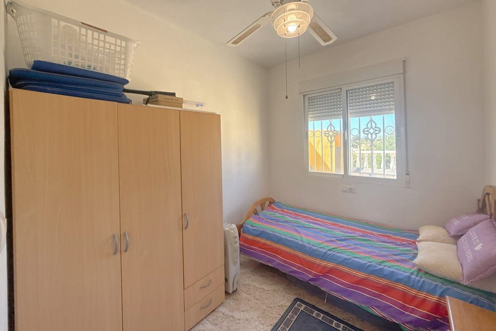 Casa de 3 habitaciones en Cabo Roig en venta con piscina garaje - 234.950 € (Ref: 9899112)