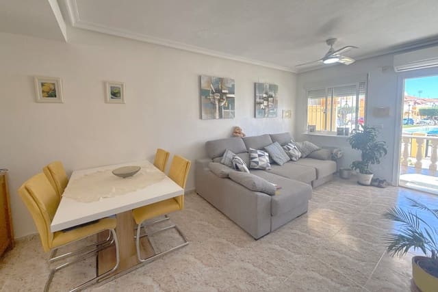 Casa de 3 habitaciones en Cabo Roig, Orihuela en venta con piscina garaje - 234.950 € (Ref: 9899112)