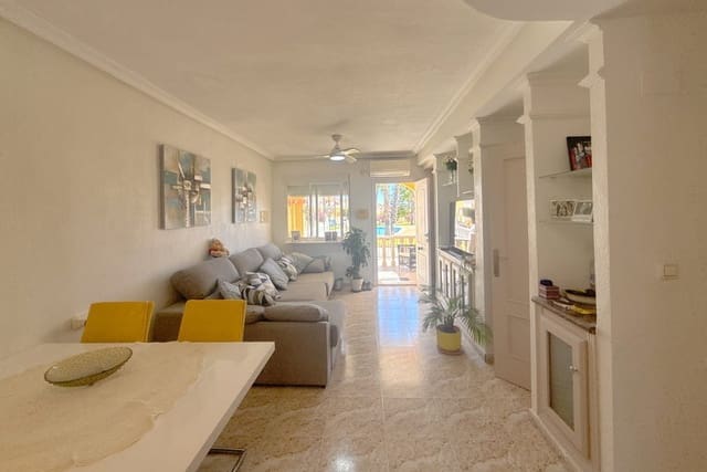 Casa de 3 habitaciones en Cabo Roig, Orihuela en venta con piscina garaje - 234.950 € (Ref: 9899112)