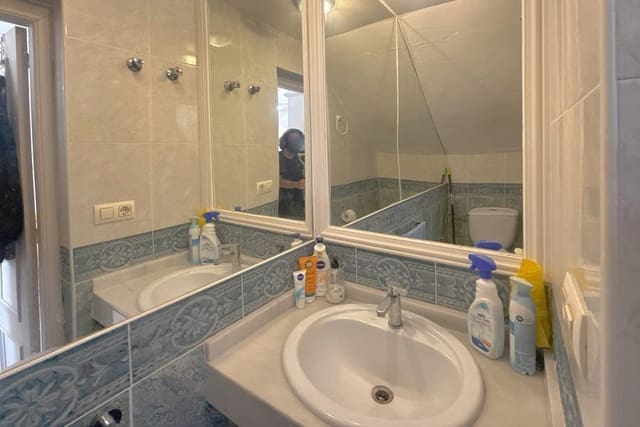 Casa de 3 habitaciones en Cabo Roig, Orihuela en venta con piscina garaje - 234.950 € (Ref: 9899112)