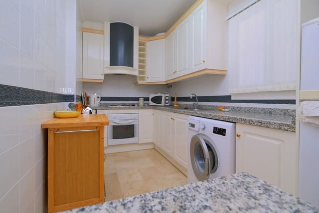 2 soverom Leilighet til salgs i Playa Flamenca, Orihuela med svømmebasseng garasje - € 179 900 (Ref: 9907473)