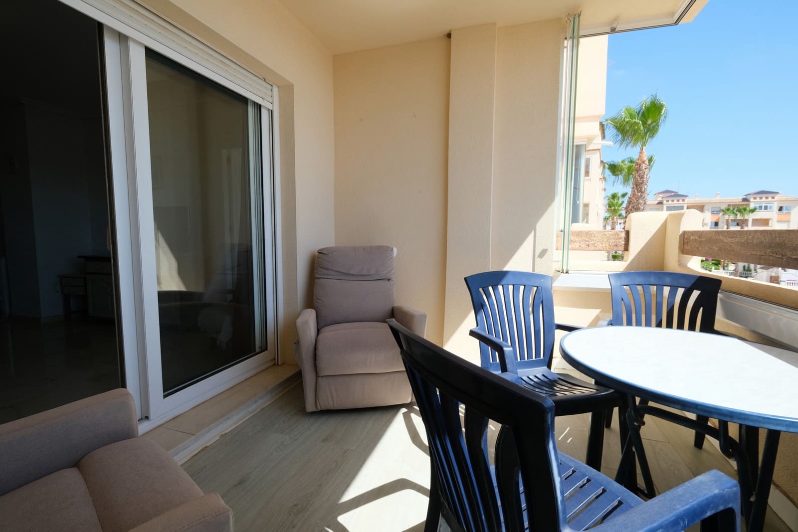 2 soverom Leilighet til salgs i Playa Flamenca med svømmebasseng garasje - € 179 900 (Ref: 9907473)