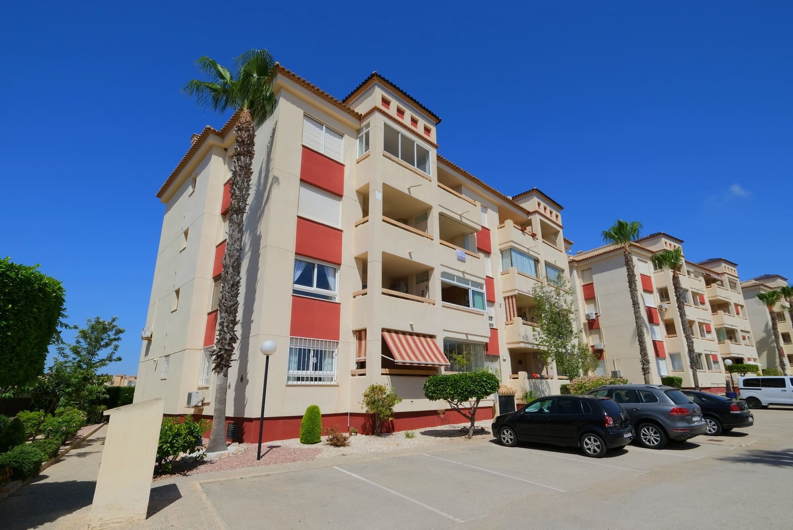 2 soverom Leilighet til salgs i Playa Flamenca med svømmebasseng garasje - € 179 900 (Ref: 9907473)