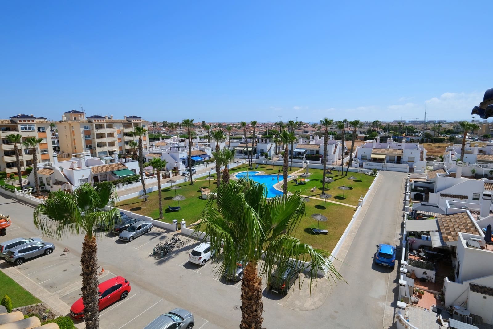 2 soverom Leilighet til salgs i Playa Flamenca med svømmebasseng garasje - € 179 900 (Ref: 9907473)