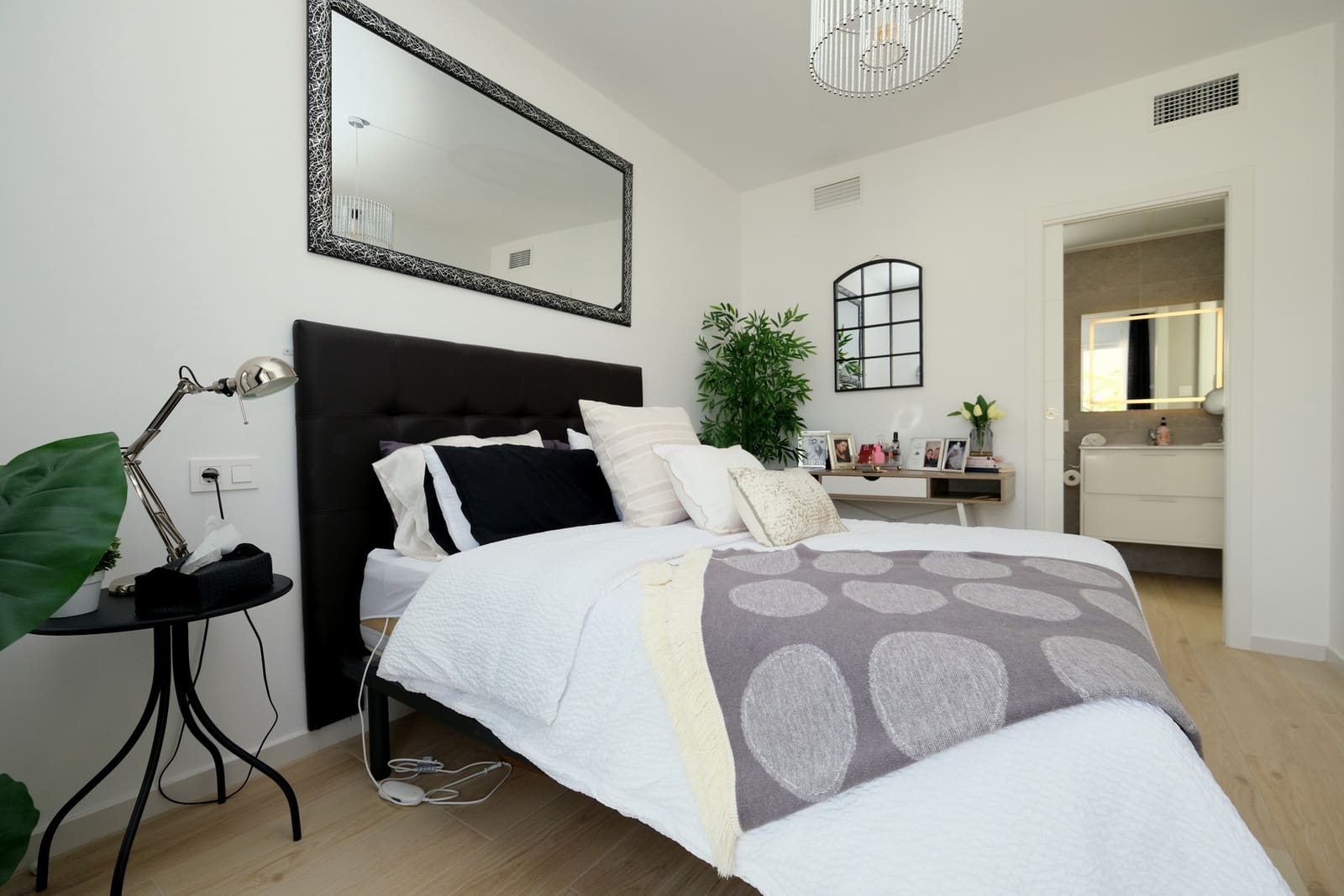 3 soverom Hus til salgs i Avileses med svømmebasseng garasje - € 259 000 (Ref: 9912659)