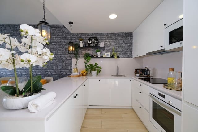 3 soverom Hus til salgs i Avileses, Murcia by med svømmebasseng garasje - € 259 000 (Ref: 9912659)