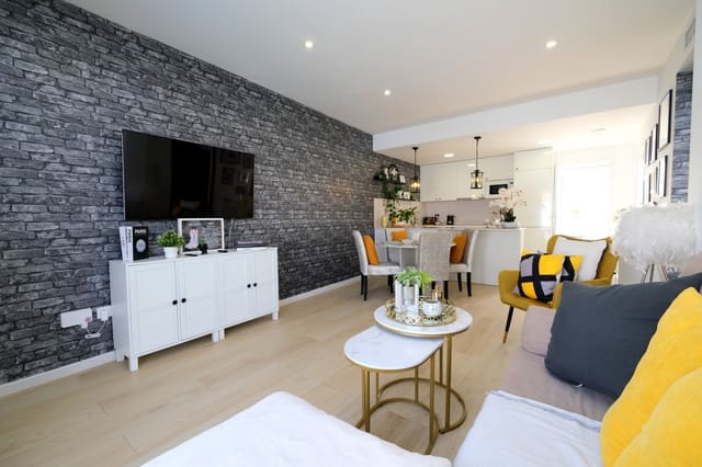 3 soverom Hus til salgs i Avileses, Murcia by med svømmebasseng garasje - € 259 000 (Ref: 9912659)