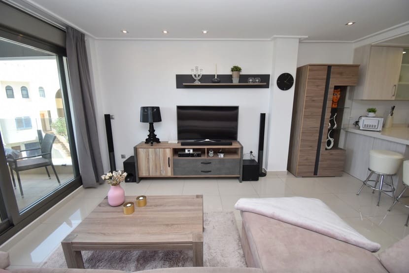 2 chambre Appartement à vendre à La Zenia avec piscine - 339 000 € (Ref: 9912660)