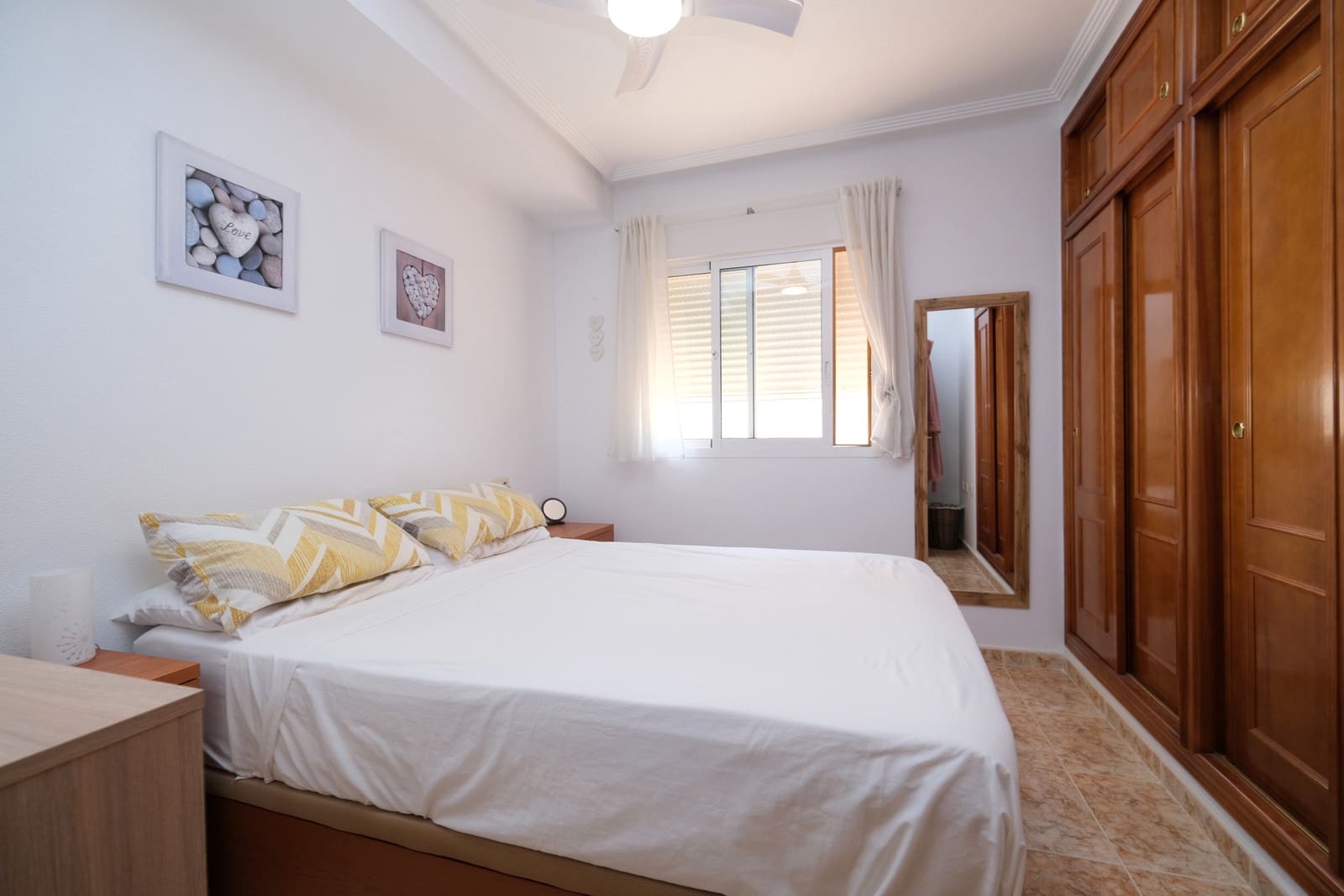 2 soverom Penthouse til salgs i Punta Prima med svømmebasseng - € 149 995 (Ref: 9915306)