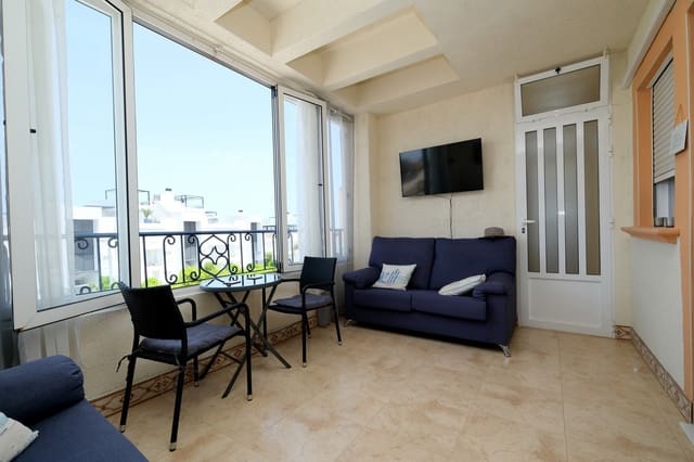 2 soverom Penthouse til salgs i Punta Prima, Torrevieja med svømmebasseng - € 149 995 (Ref: 9915306)