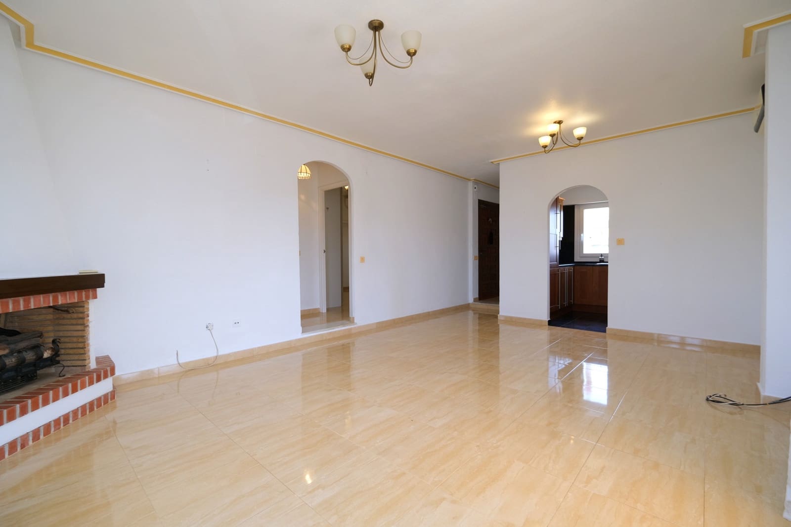 2 bedroom Penthouse for sale in Punta Prima with pool garage - € 179,995 (Ref: 9920019)