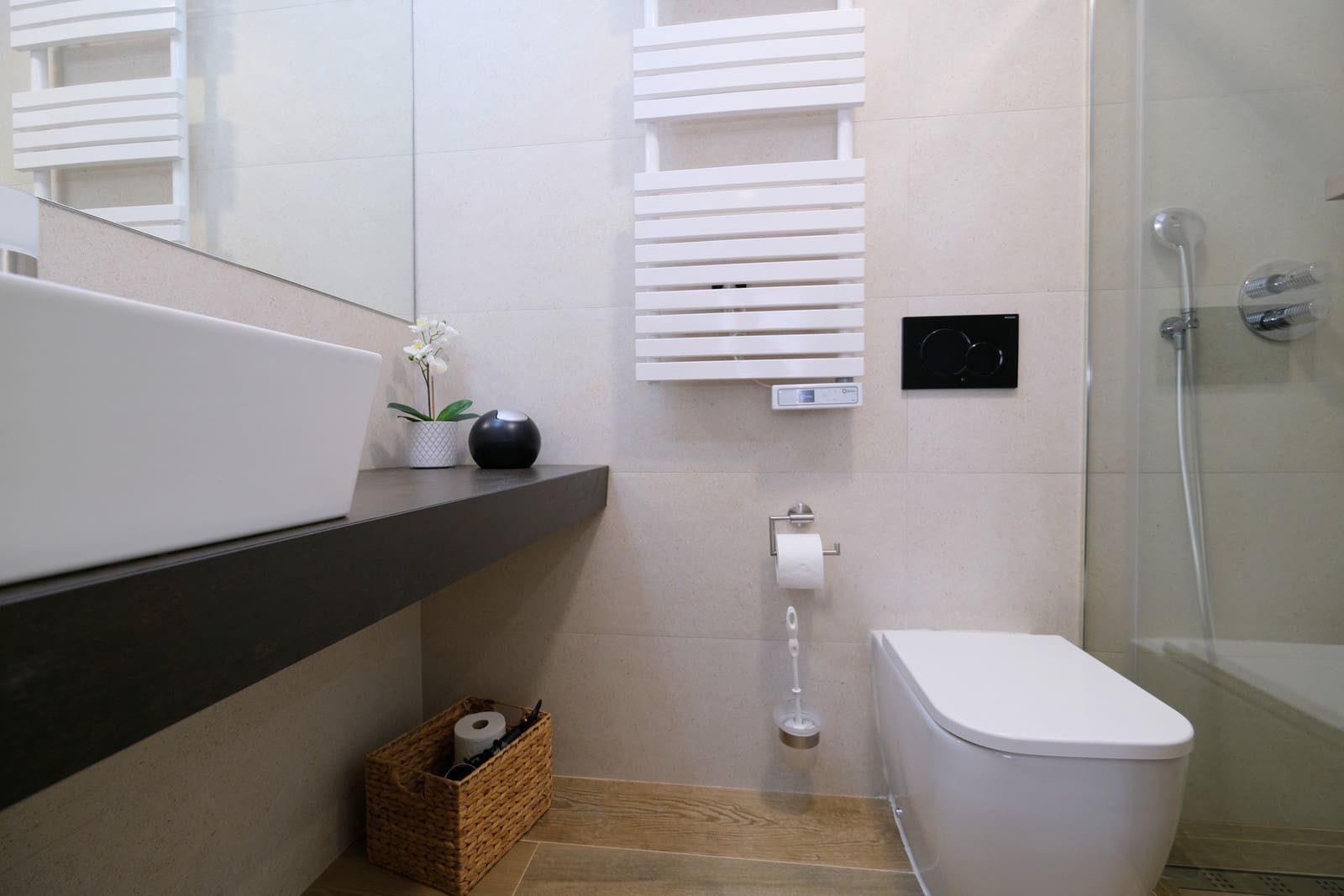 2 bedroom Apartment for sale in Punta Prima with pool garage - € 389,900 (Ref: 9921829)