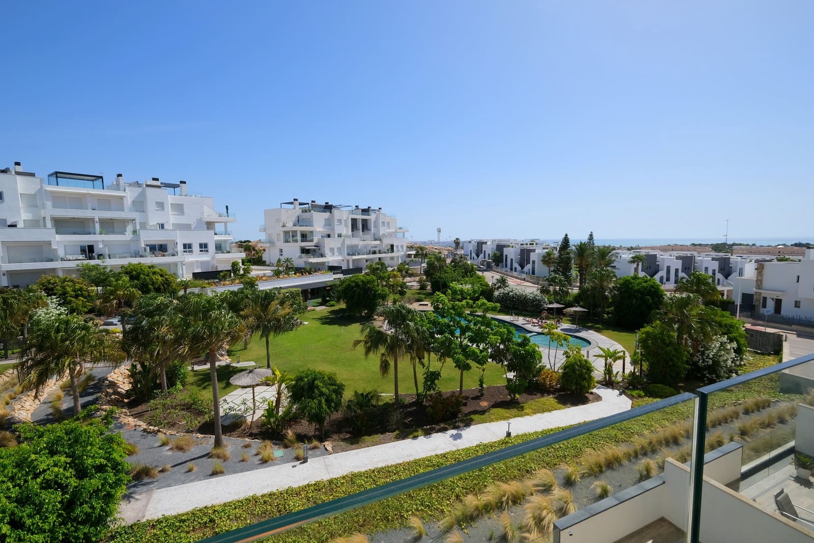 2 bedroom Apartment for sale in Punta Prima with pool garage - € 389,900 (Ref: 9921829)