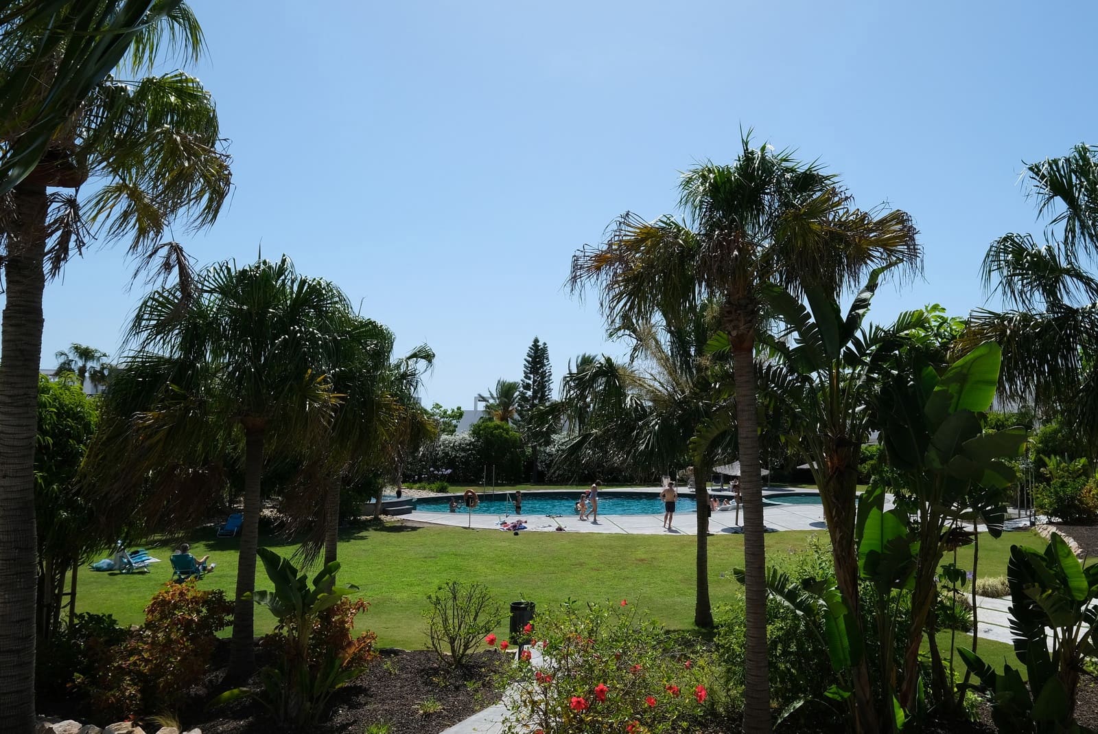 2 bedroom Apartment for sale in Punta Prima with pool garage - € 389,900 (Ref: 9921829)