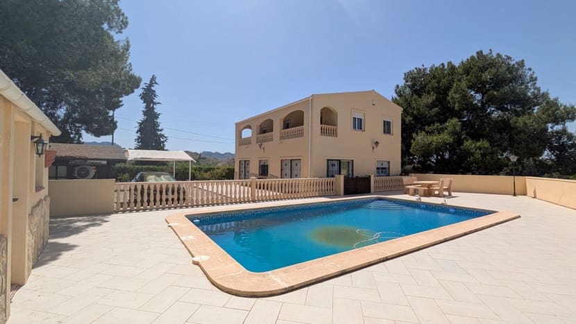 4 bedroom Villa for sale in Canada de San Pedro with pool garage - € 350,000 (Ref: 9924208)