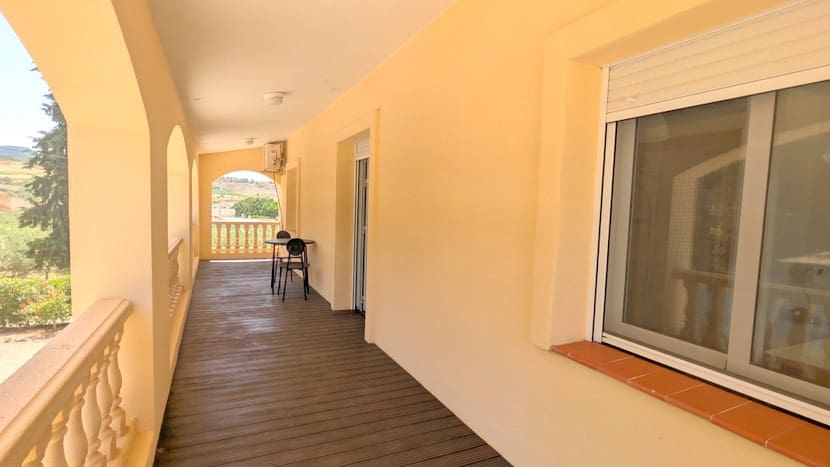 4 bedroom Villa for sale in Canada de San Pedro with pool garage - € 350,000 (Ref: 9924208)