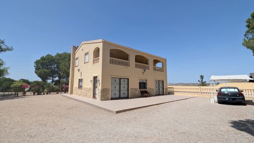 4 bedroom Villa for sale in Canada de San Pedro with pool garage - € 350,000 (Ref: 9924208)