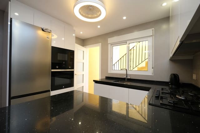 2 soveværelse Bungalow til salg i San Miguel de Salinas - € 156.950 (Ref: 9928870)
